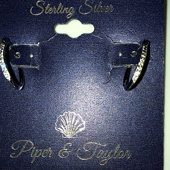 Piper & Taylor-Sterling Silver Hoop Earrings-NWT - Picture 4 of 8